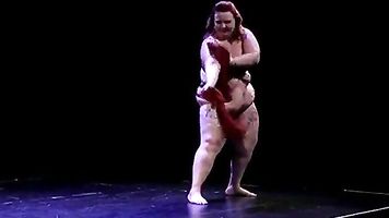 SSBBW Burlesque show