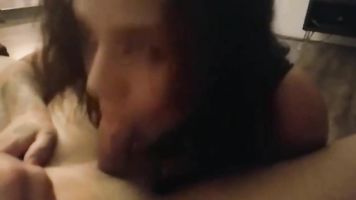Plump sucking