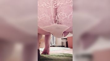 Pissing and trying to Shit in my new Panties!