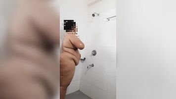 sexy Desi bhabhi taking bath in shower
